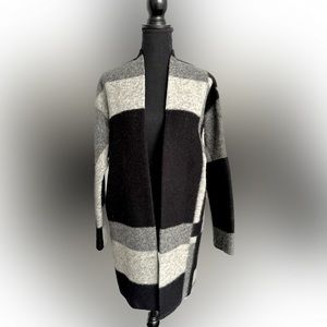 Neiman Marcus Women’s Sweater Coat / cardigan (size:S)